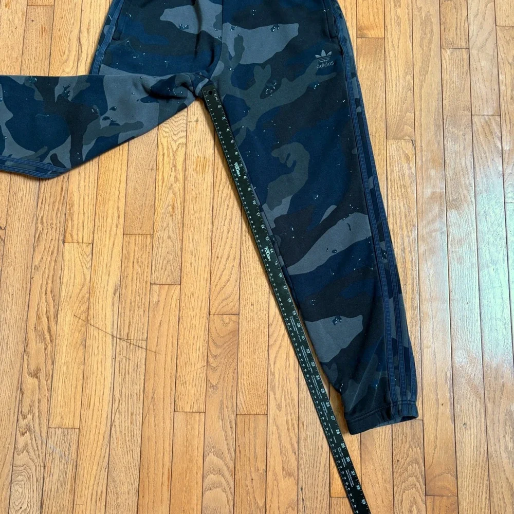 Adidas Originals Mens Camo Graphic Joggers Sweatpants Medium Gorpcore Blue Black